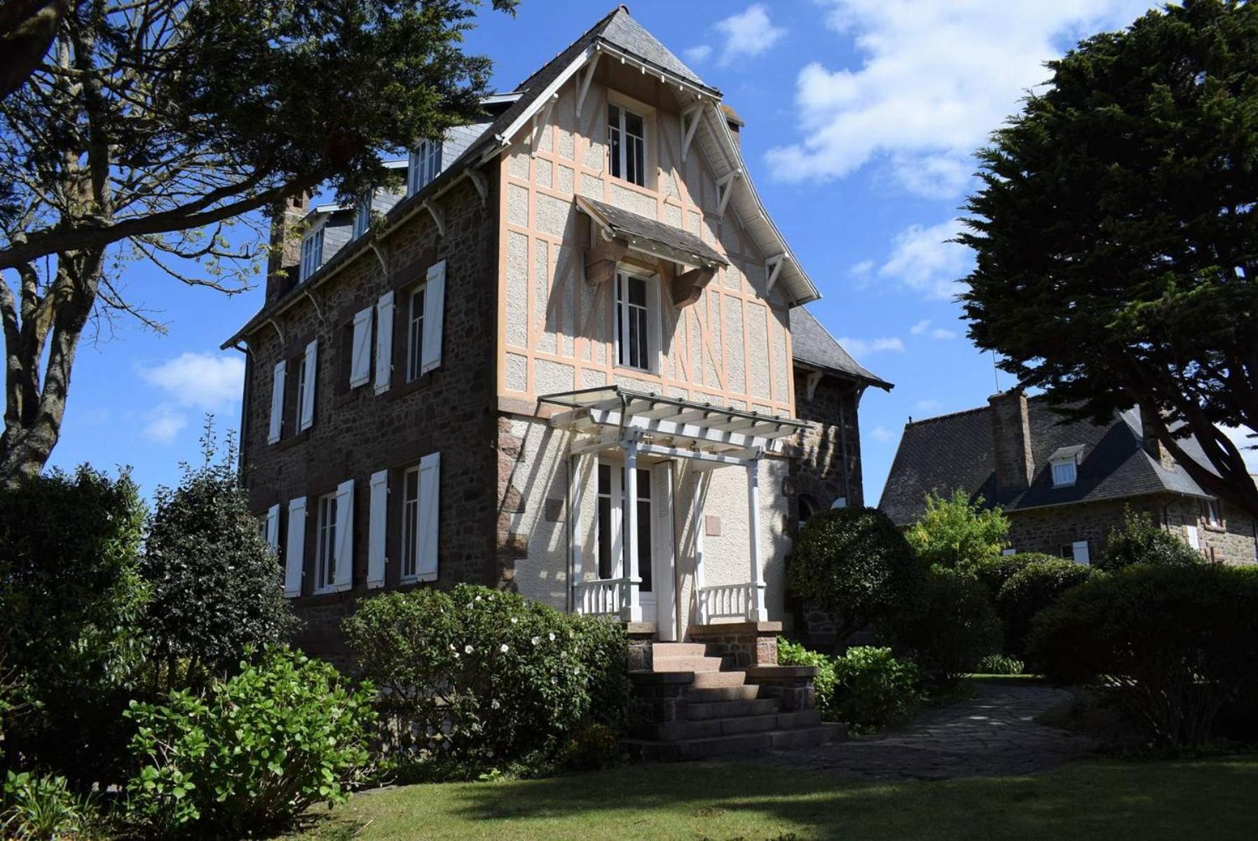 Belle Villa En Granit Rose Vue Sur Mer A Perros-Guirec - Ref 943 Exterior photo