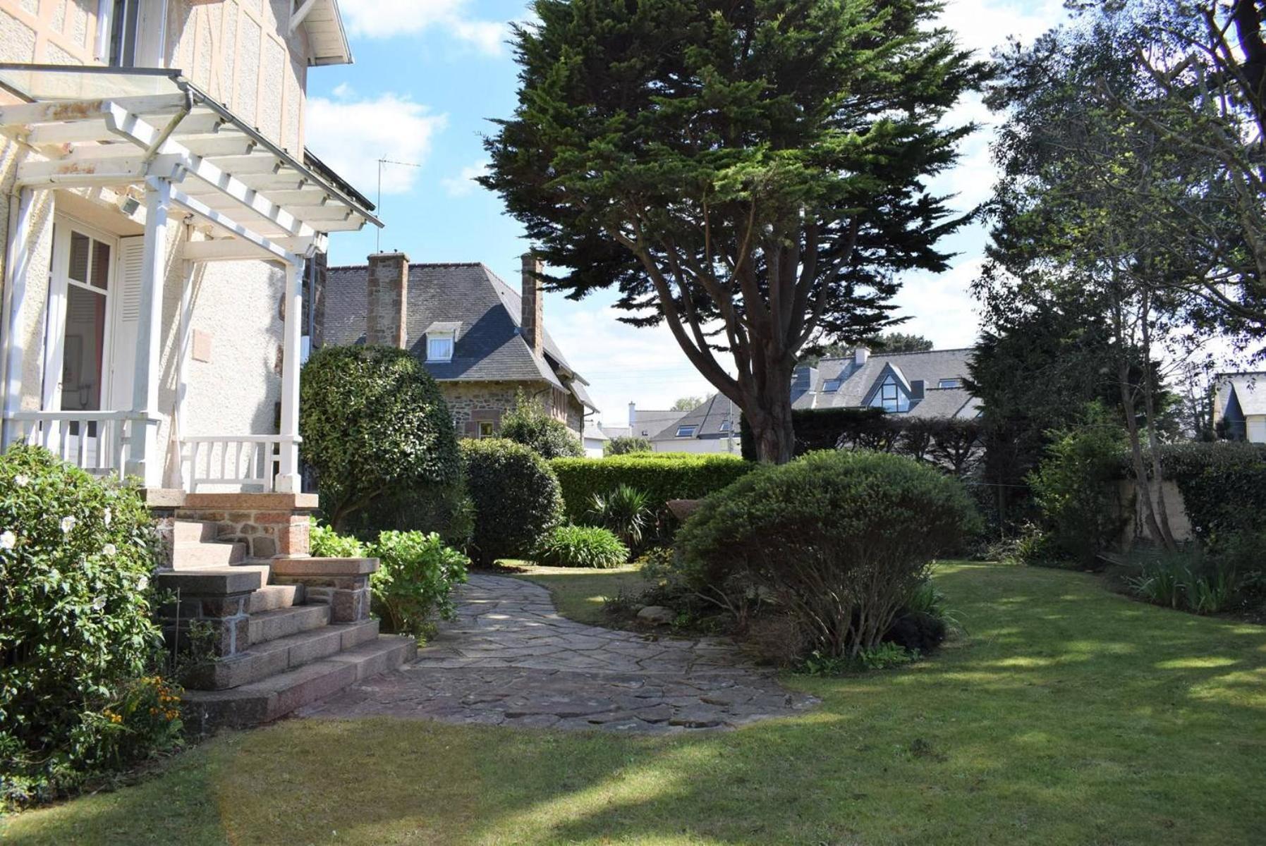 Belle Villa En Granit Rose Vue Sur Mer A Perros-Guirec - Ref 943 Exterior photo